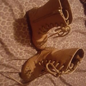 Tan Infant Boots